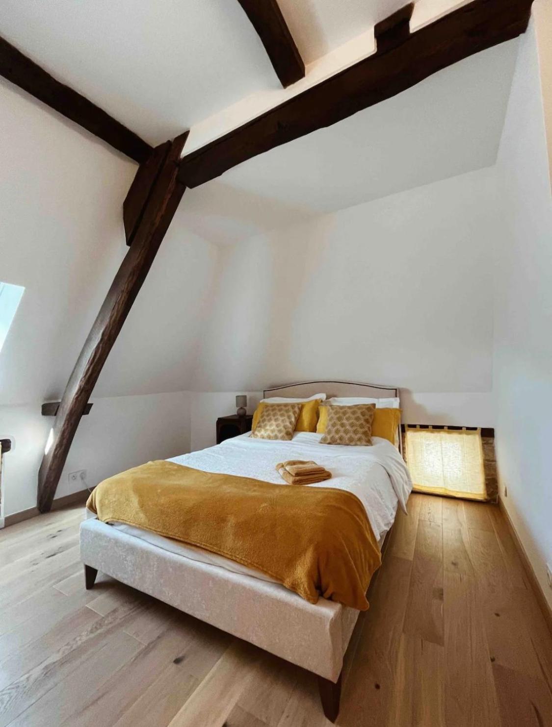Joli Gite Pour 5 Personnes : Chez Cherrie Saint-Julien-de-Lampon Ngoại thất bức ảnh